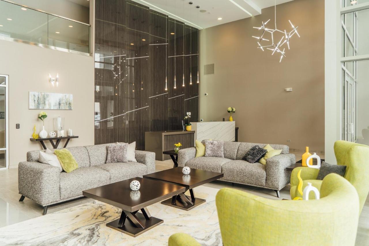 Bright & Comfortable Oakbrook 2Br Apt Free Parking - Ob 1 Leilighet Oakbrook Terrace Eksteriør bilde