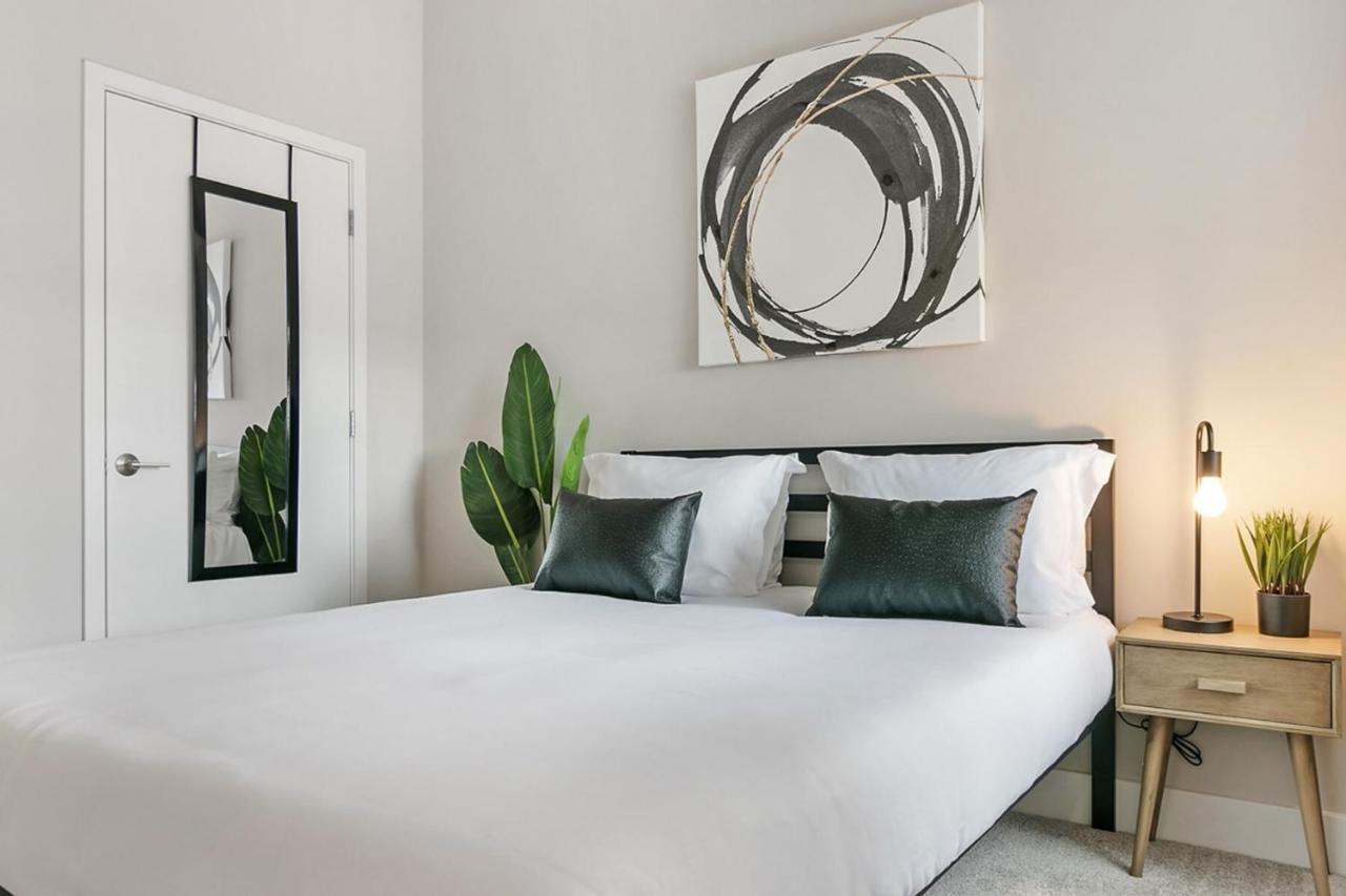 Bright & Comfortable Oakbrook 2Br Apt Free Parking - Ob 1 Leilighet Oakbrook Terrace Eksteriør bilde